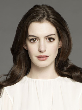 Anne Hathaway portrait.