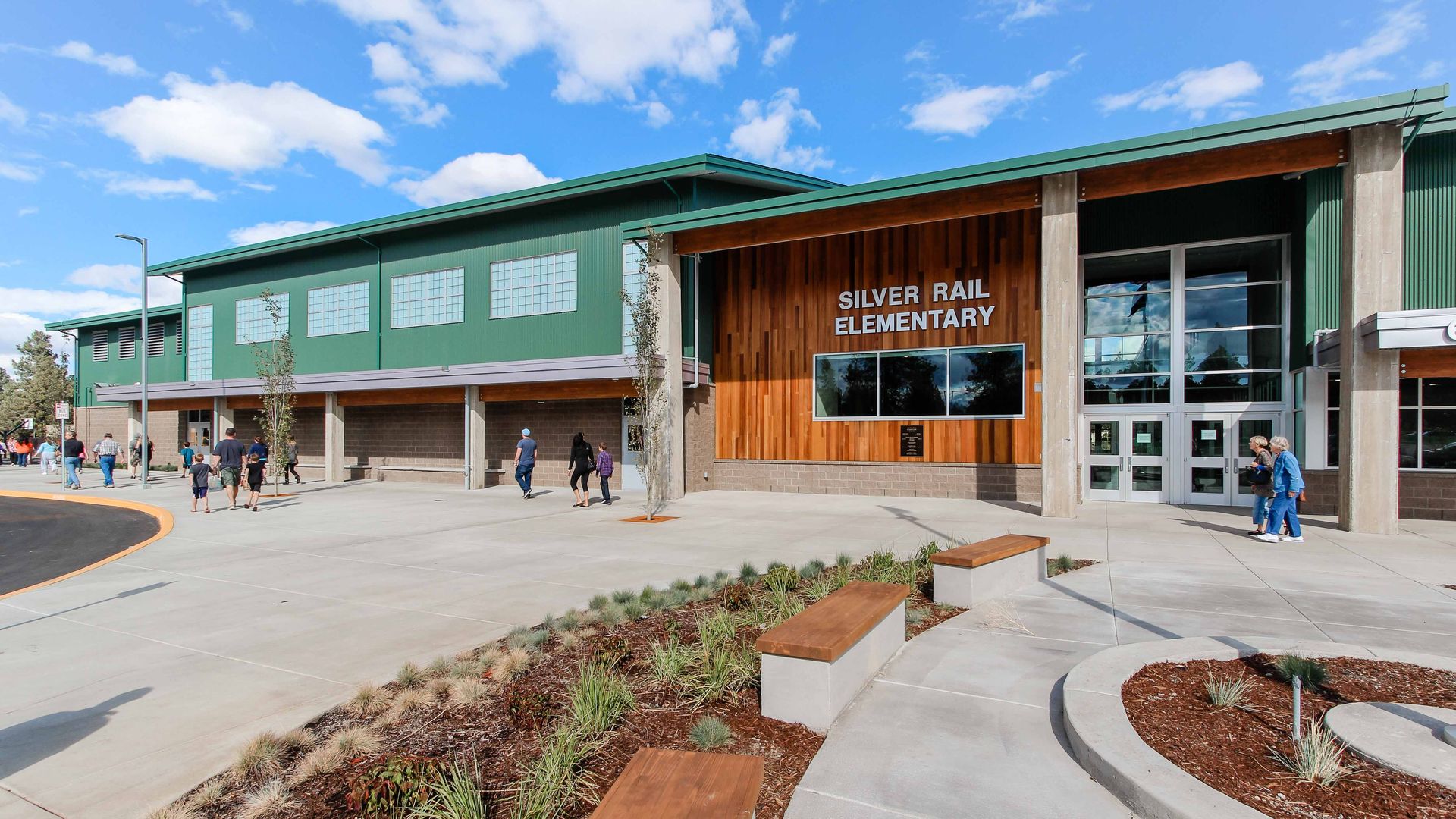 Silver Rail Elementary School in Bend, Oregon (file photo)
