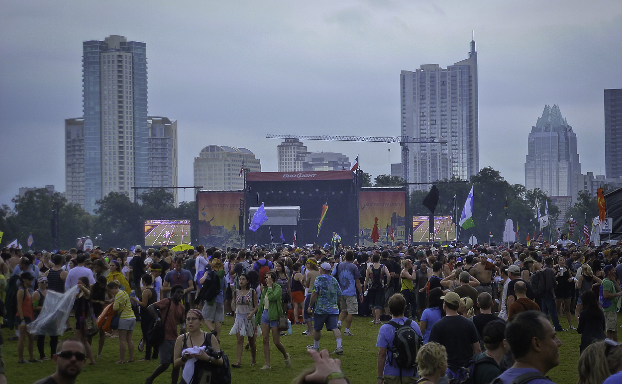 The main stage and crowd at Austin City Limits Music Festival in 2012