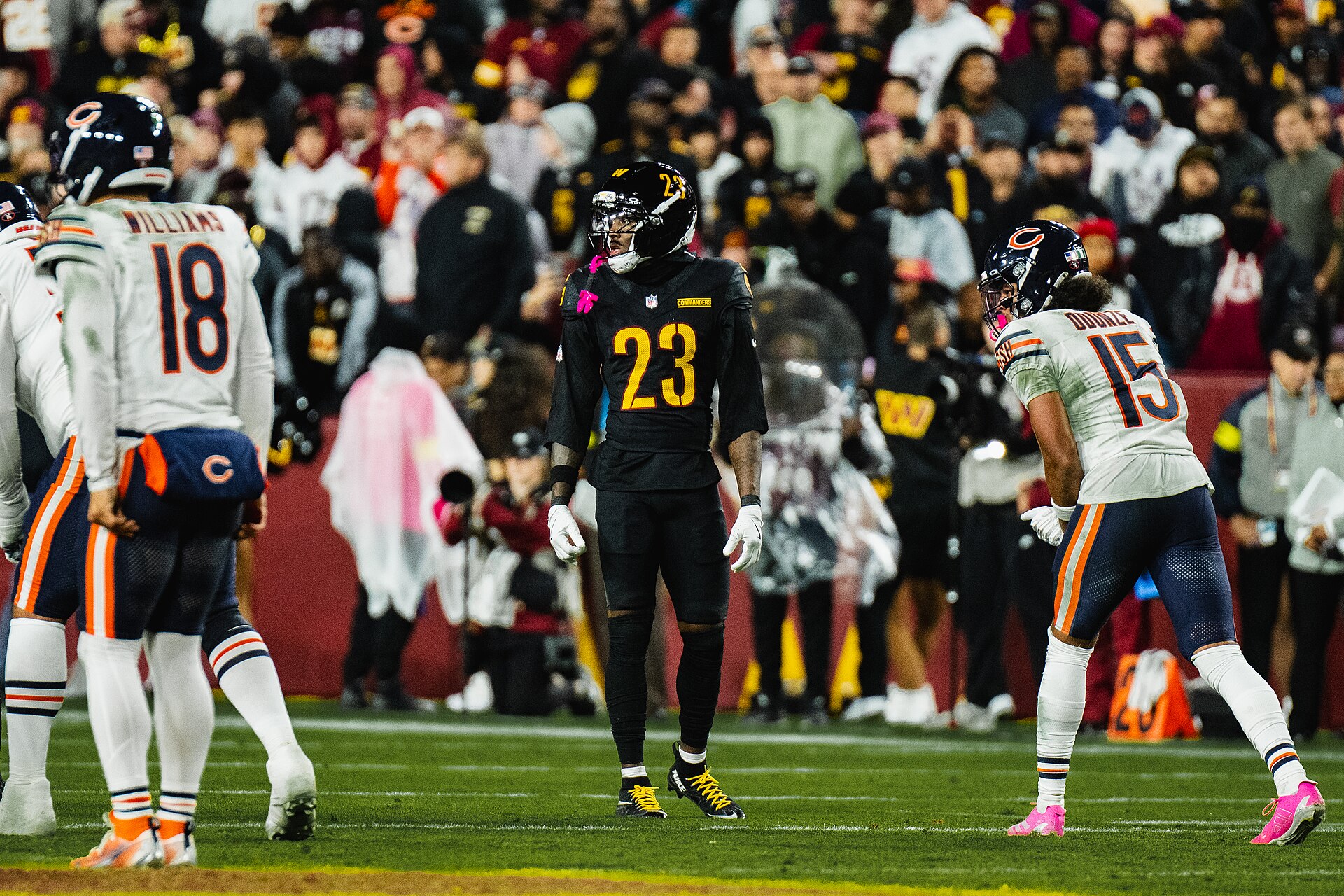 Chicago Bears quarterback Caleb Williams (18) lines up alongside Rome Odunze against Washington (file photo)