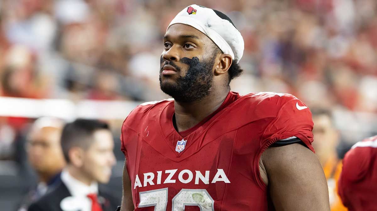 Arizona Cardinals left tackle Paris Johnson Jr. (70) on the sideline