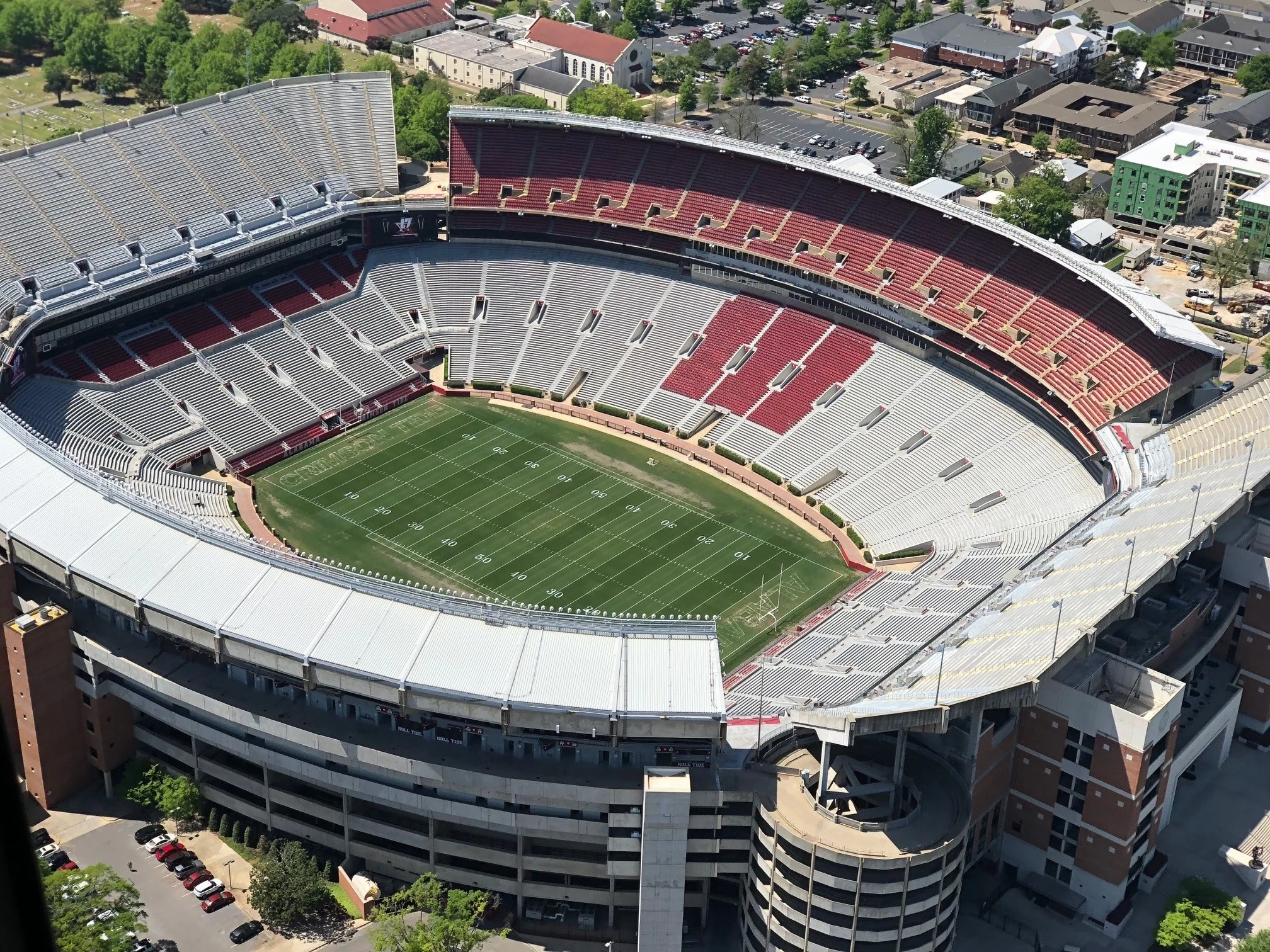 Aerial view of Bryant-Denny Stadium in Tuscaloosa, CRIMSON TIDE on the field