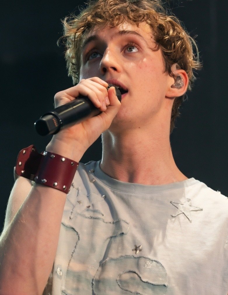 Troye Sivan performing live on stage