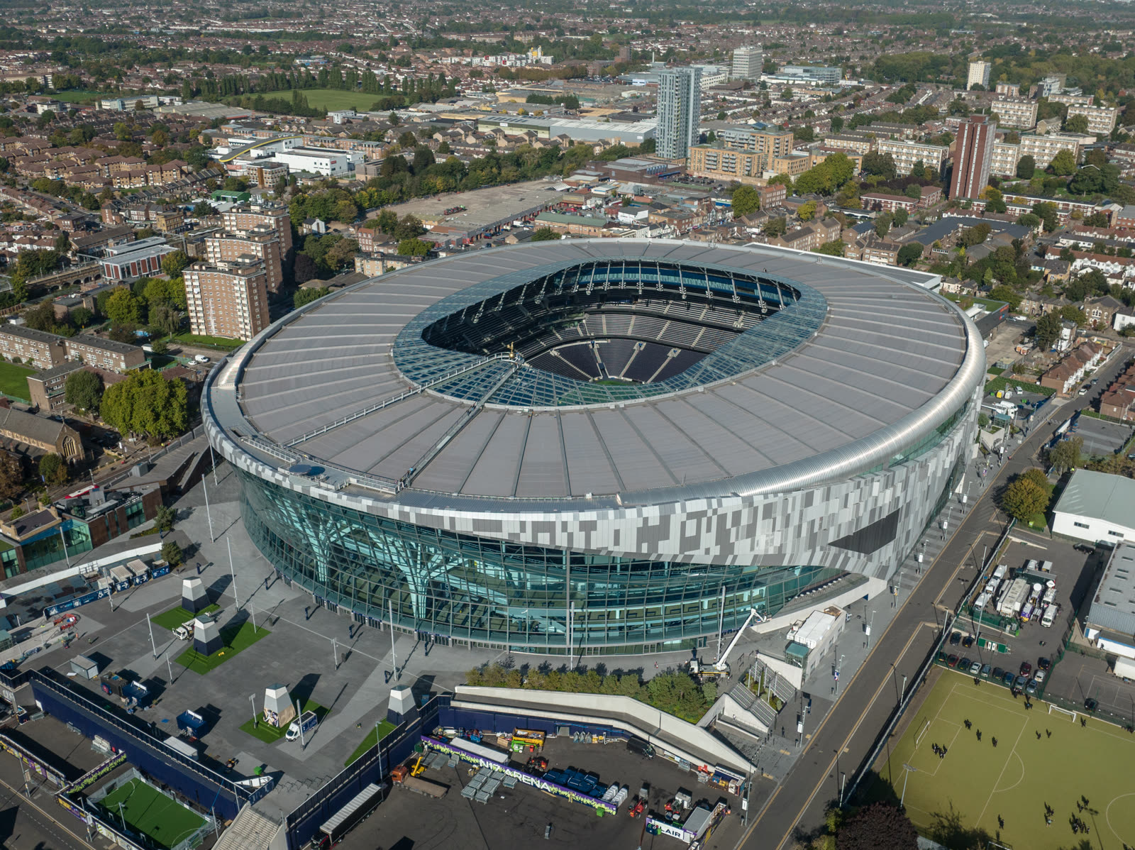 Aerial view of Tottenham Hotspur Stadium in London