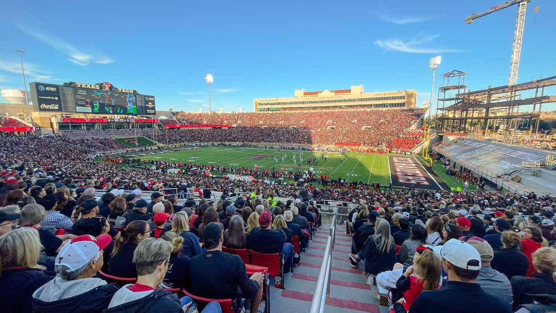 Jones AT&T Stadium packed with Texas Tech fans in red