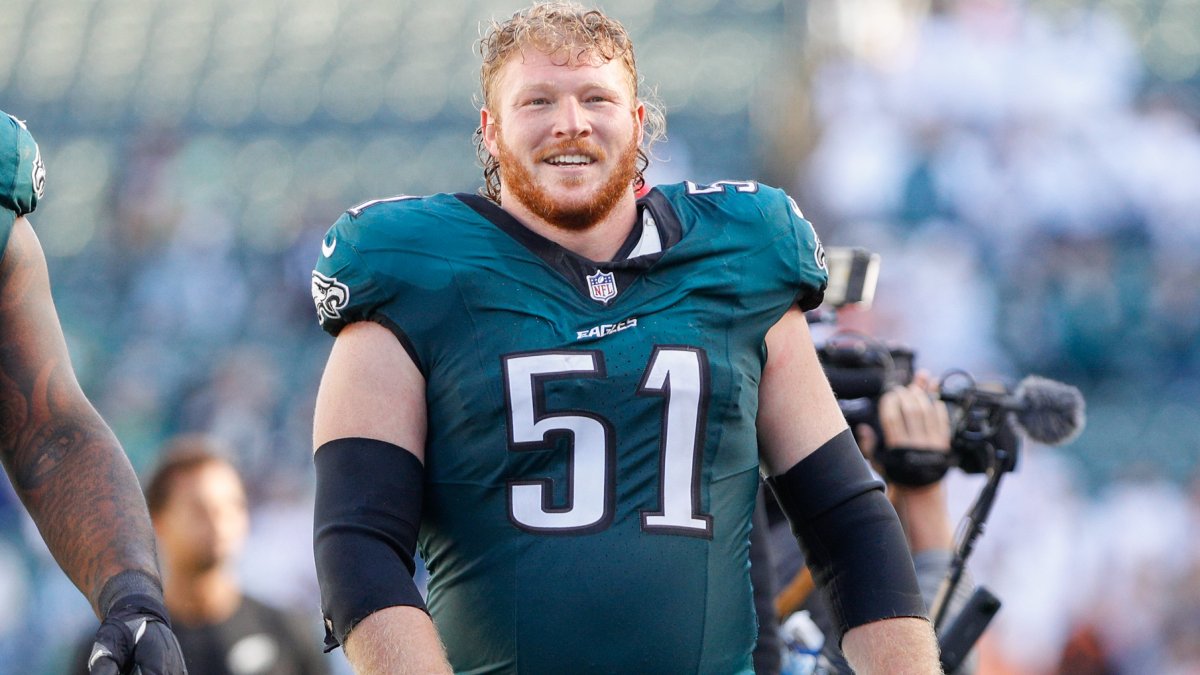 Philadelphia Eagles offensive lineman Cam Jurgens at the line of scrimmage.