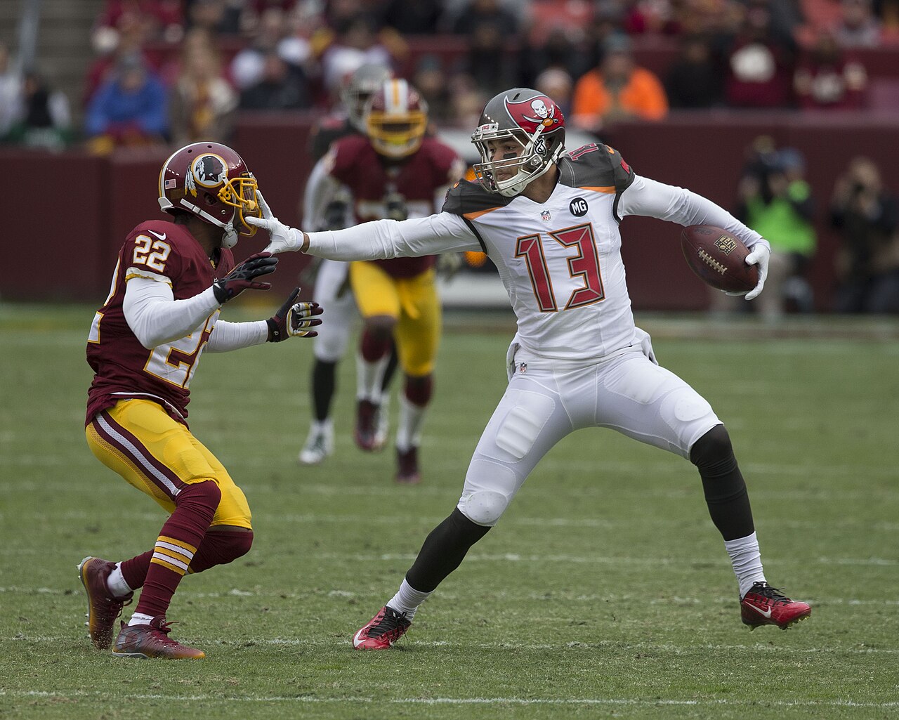 Mike Evans in action during his Tampa Bay years (file photo)