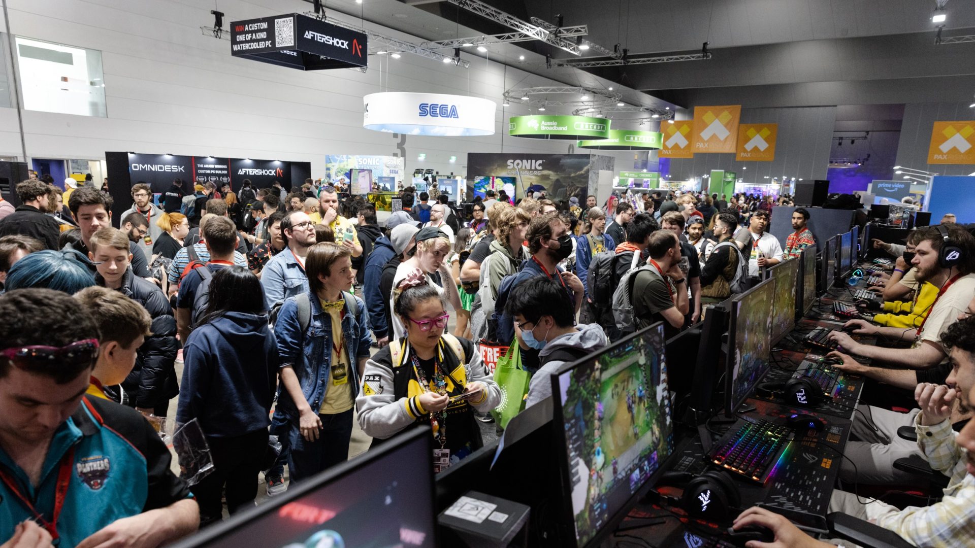 Crowds on the PAX Aus expo floor