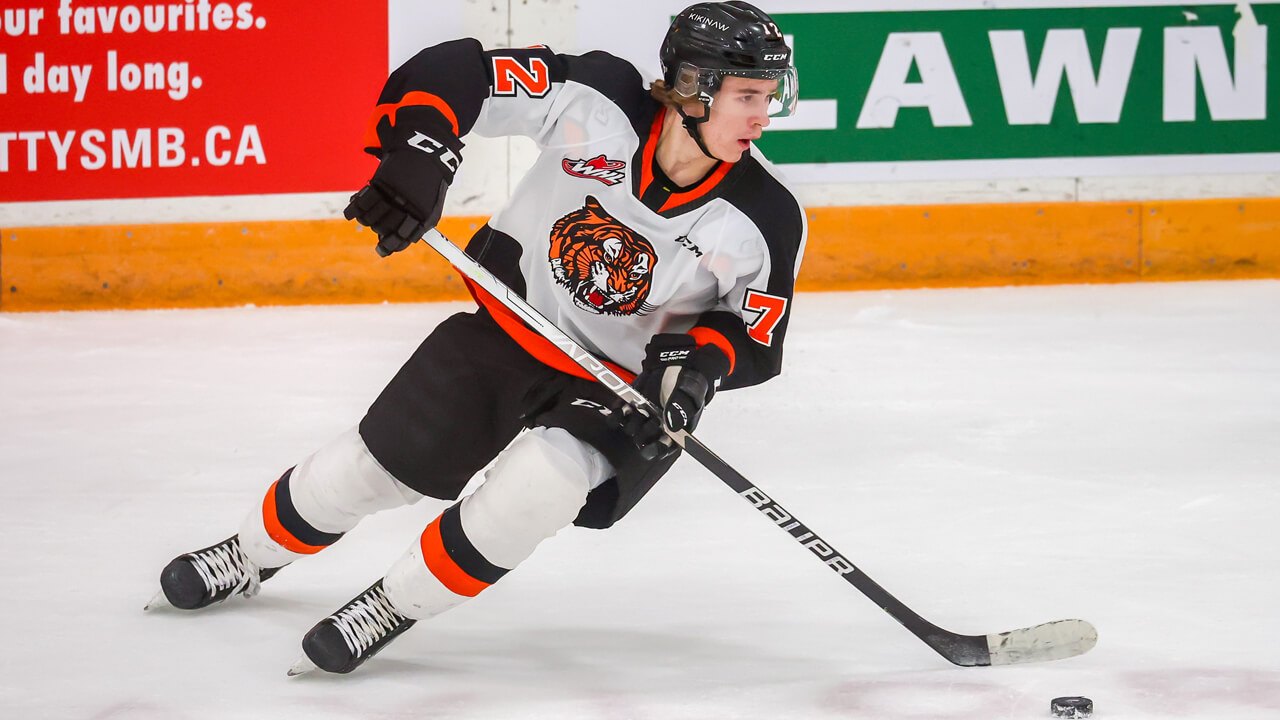Gavin McKenna with the Medicine Hat Tigers.