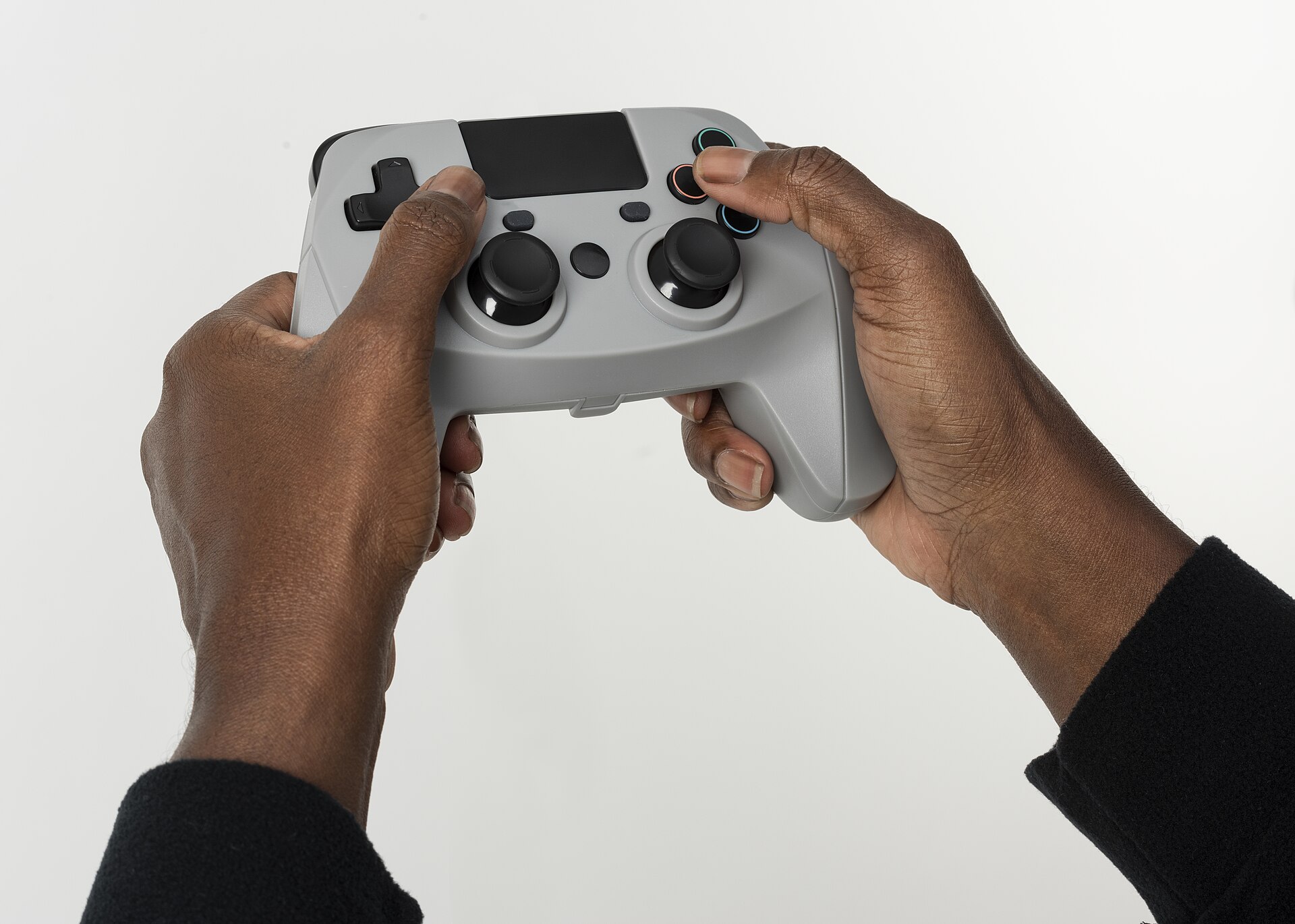 Hands holding a video game controller (file photo)