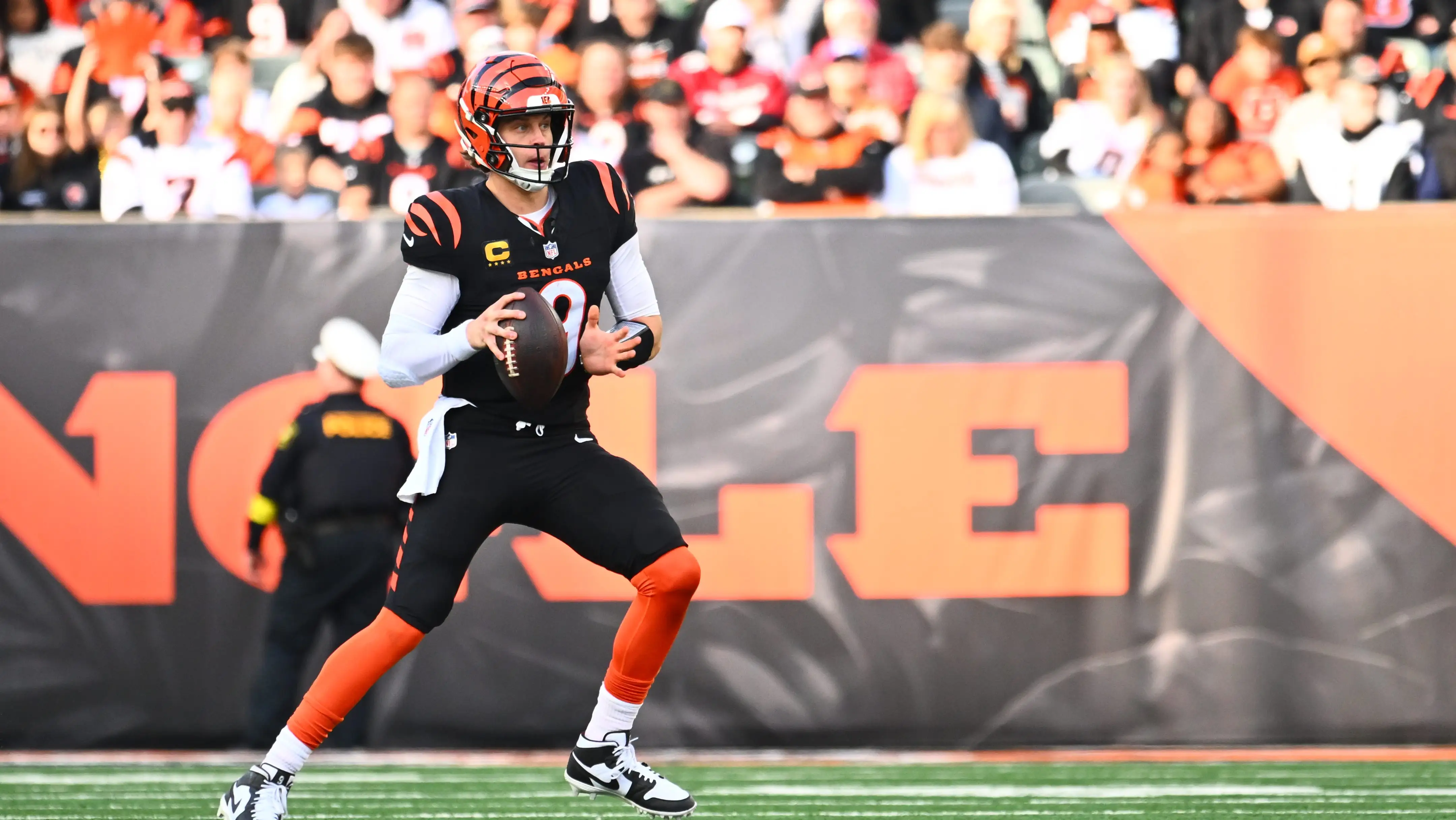 Bengals quarterback Joe Burrow drops back to pass.