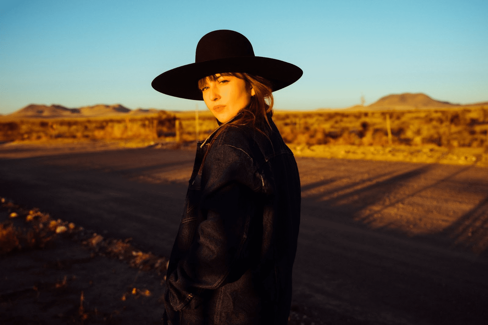 Jess Williamson portrait