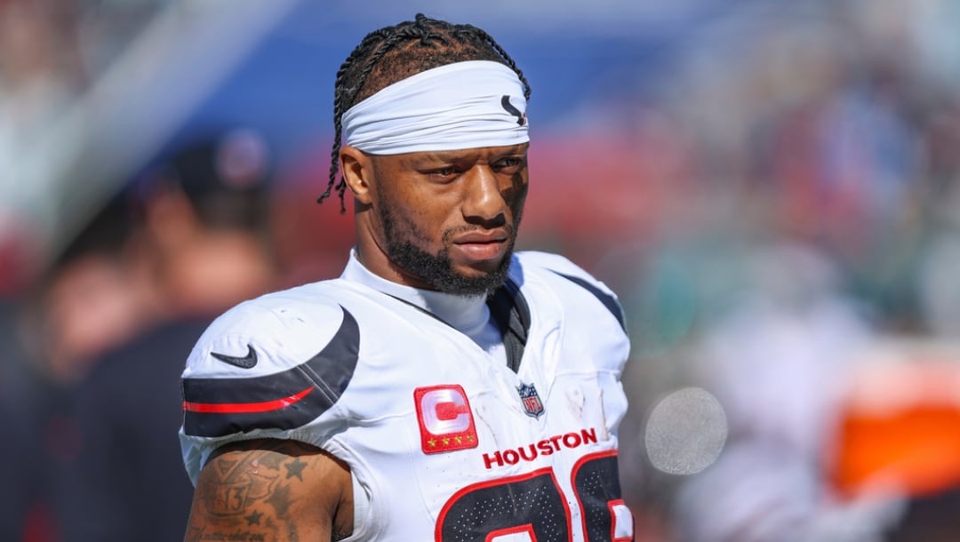 Joe Mixon in a Houston Texans uniform during a game