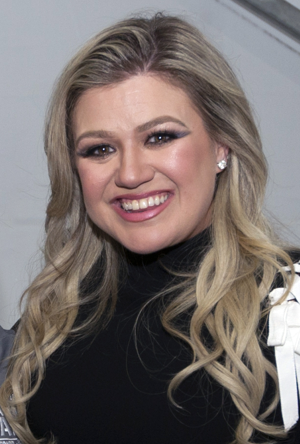Kelly Clarkson in 2018 (file photo)