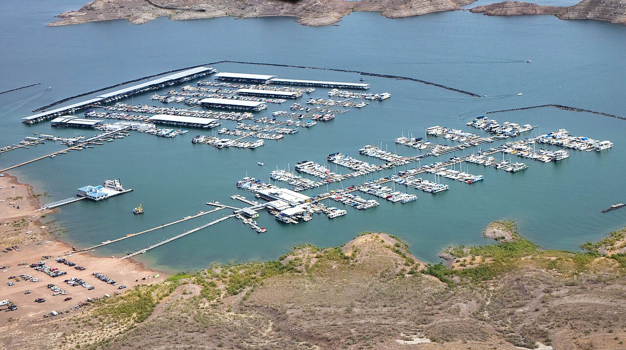 Marinas at Hemenway Harbor on Lake Mead