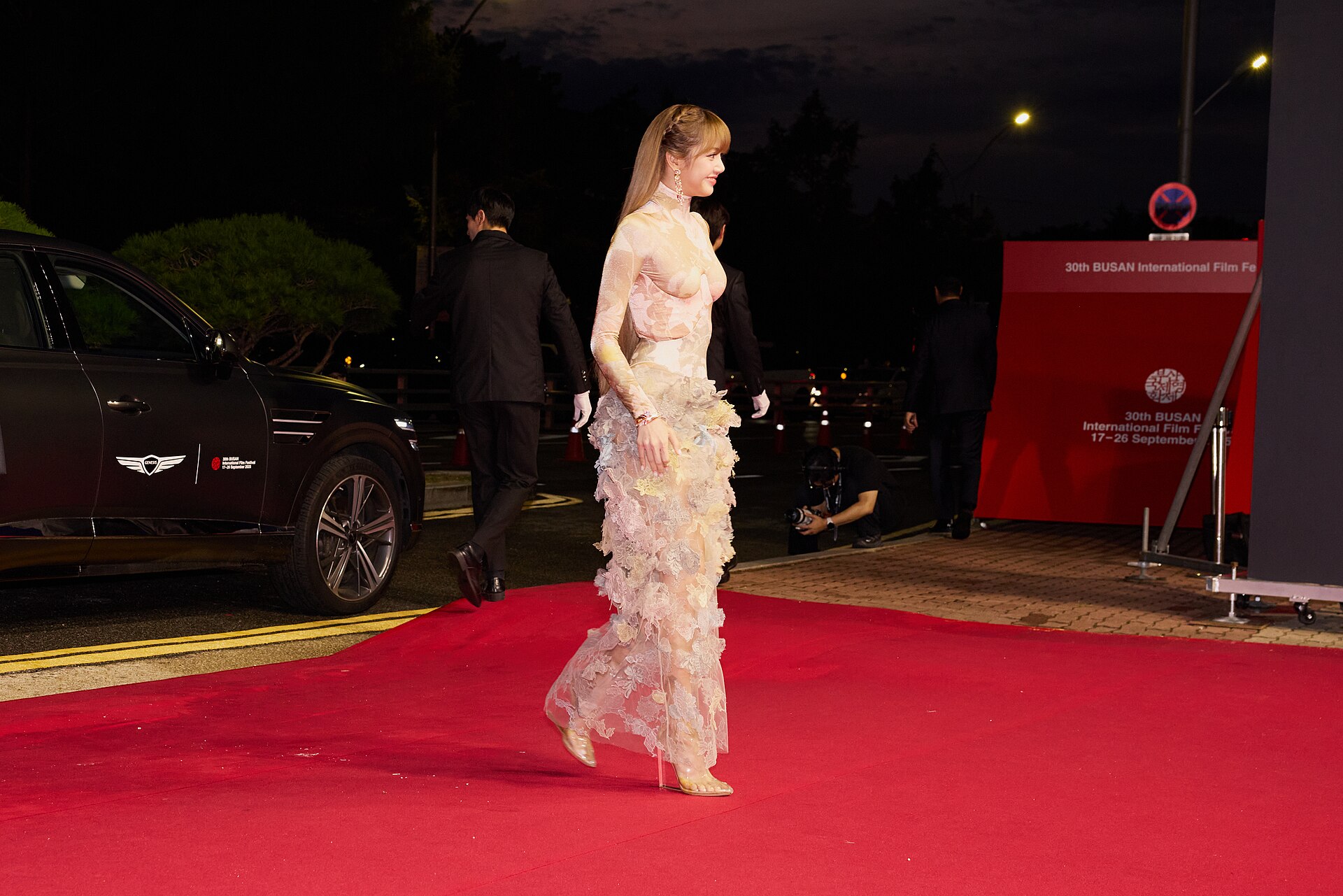 LISA (Lalisa Manobal) at the Busan International Film Festival in 2025