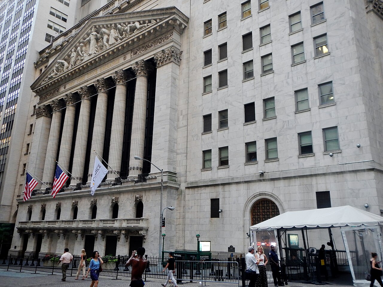 The New York Stock Exchange (file photo)
