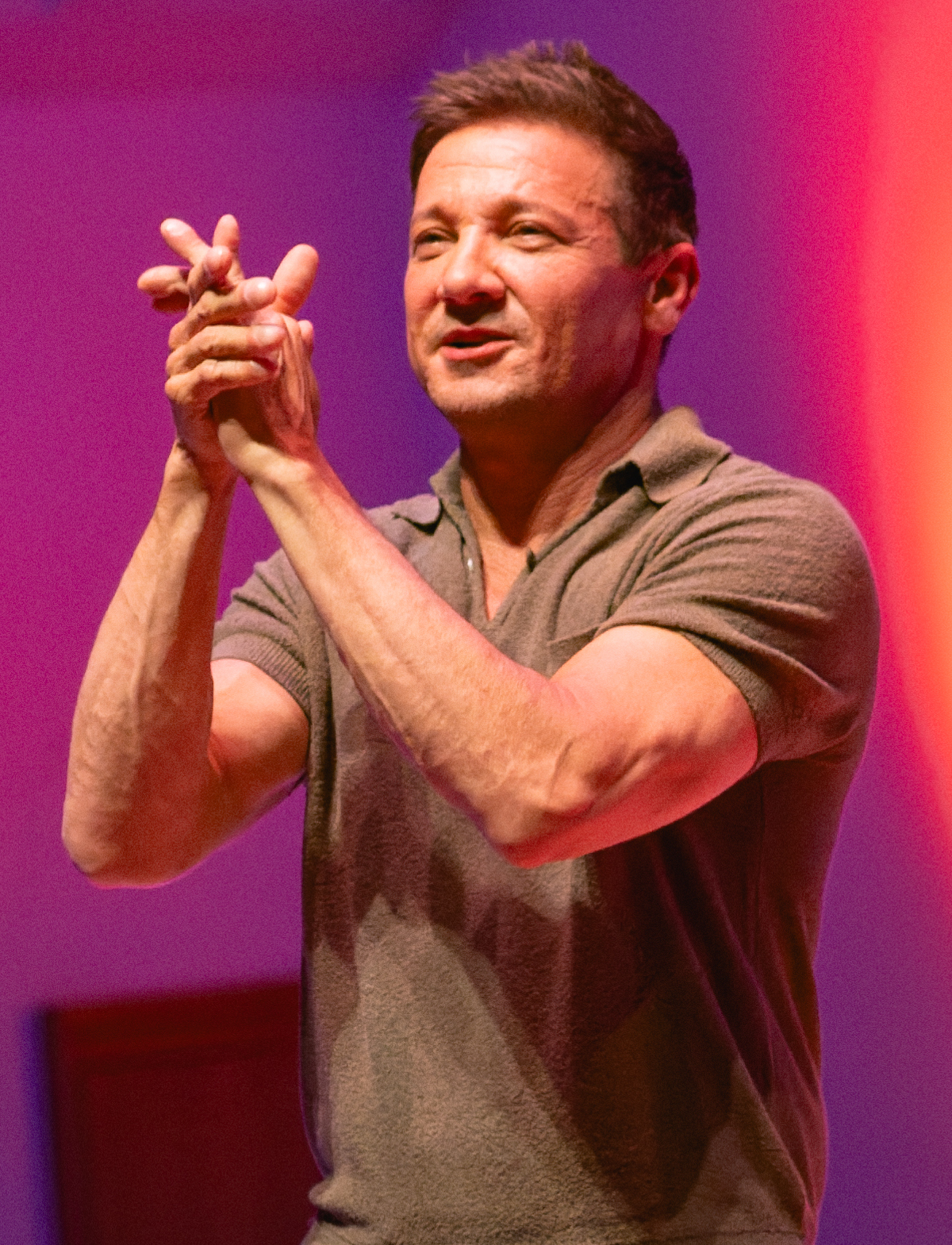 Jeremy Renner, star of Mayor of Kingstown, photographed by Gage Skidmore