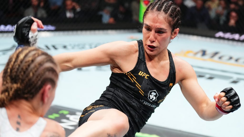 Alexa Grasso in Octagon action — file photo