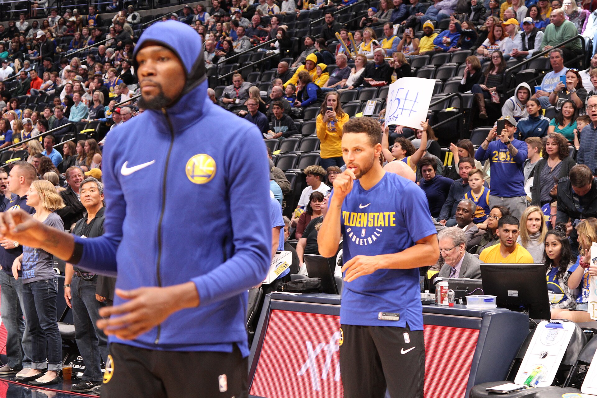 Stephen Curry of the Golden State Warriors (file photo)