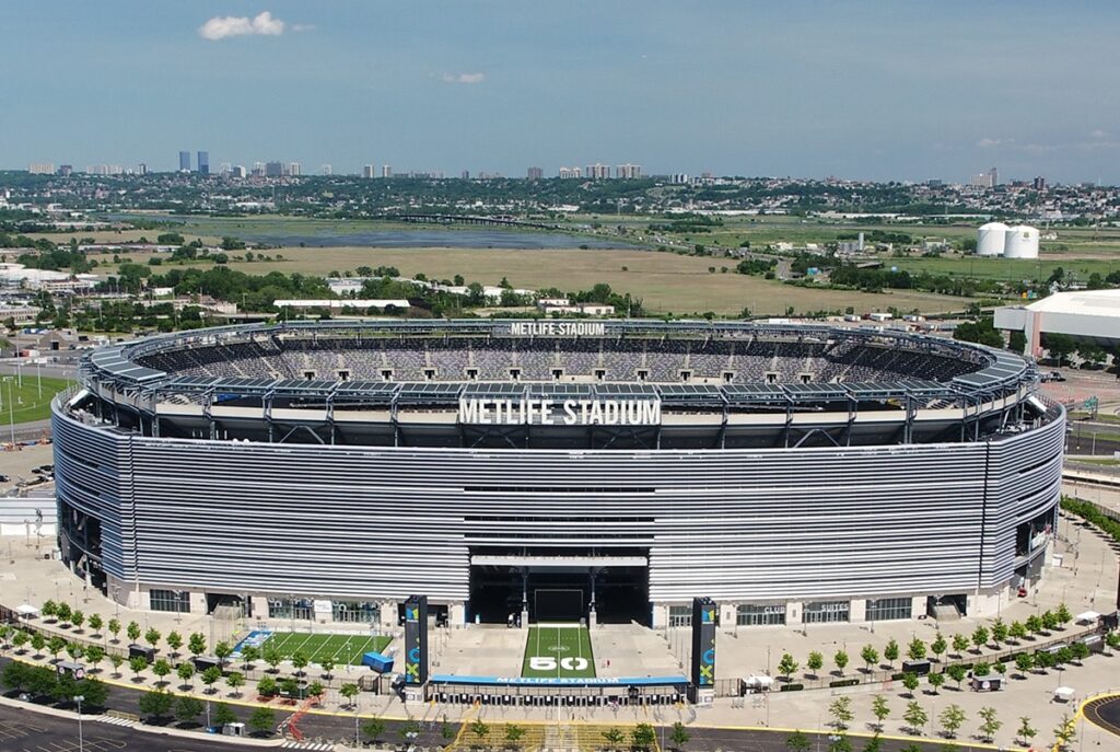 MetLife Stadium exterior in daylight, site of Sunday's Cardinals vs. Giants game