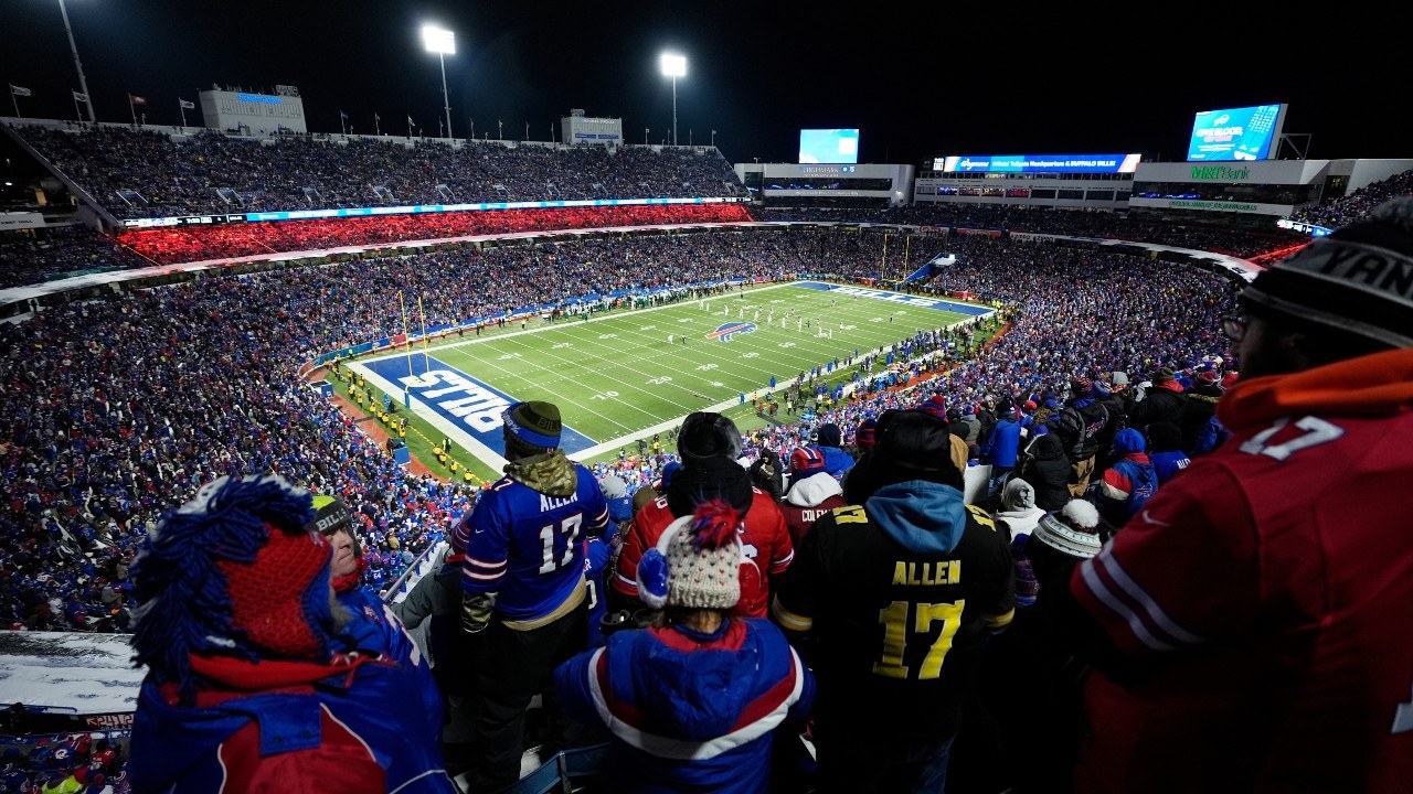 Buffalo Bills players during a game