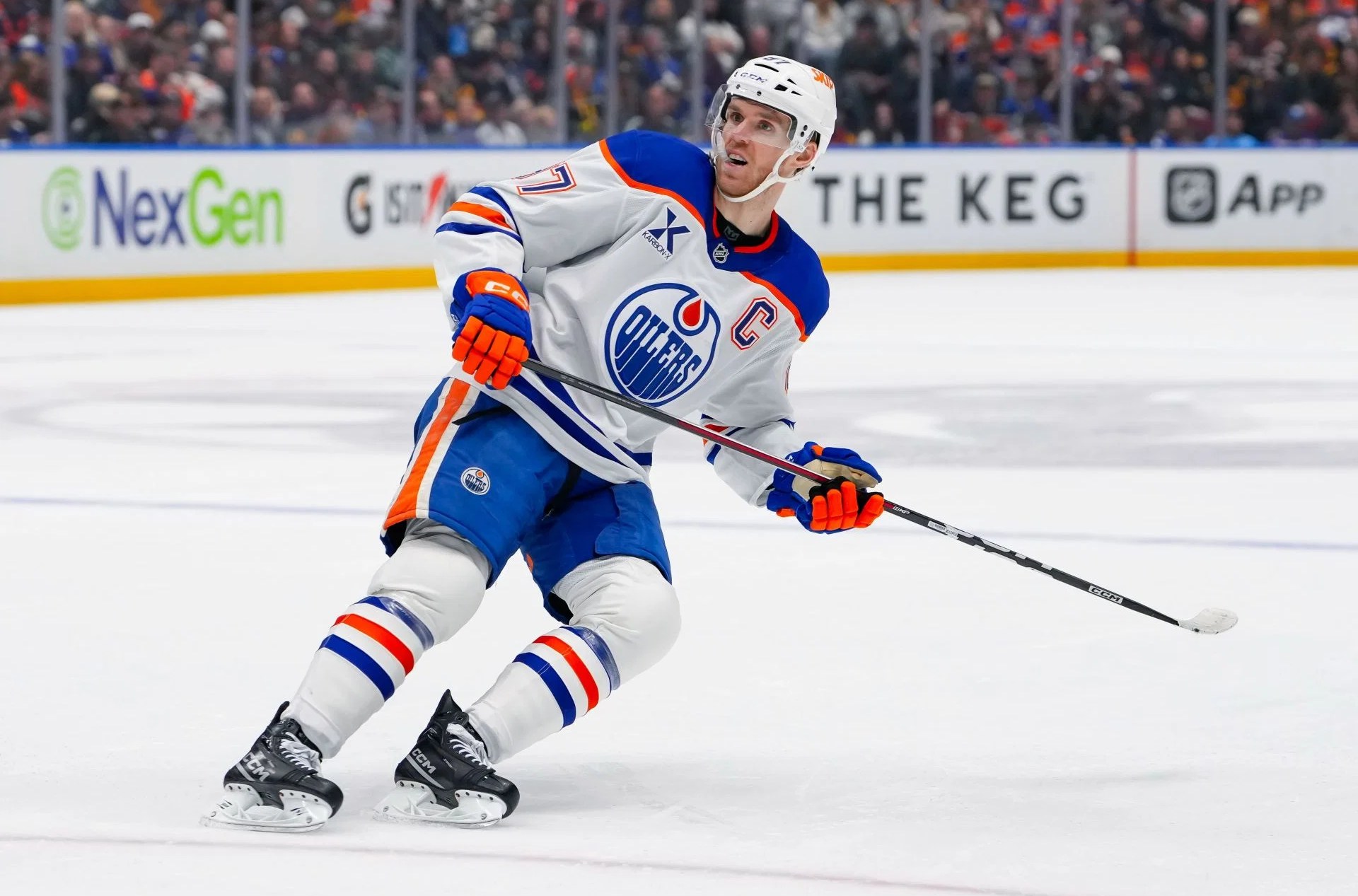 Edmonton Oilers captain Connor McDavid in action
