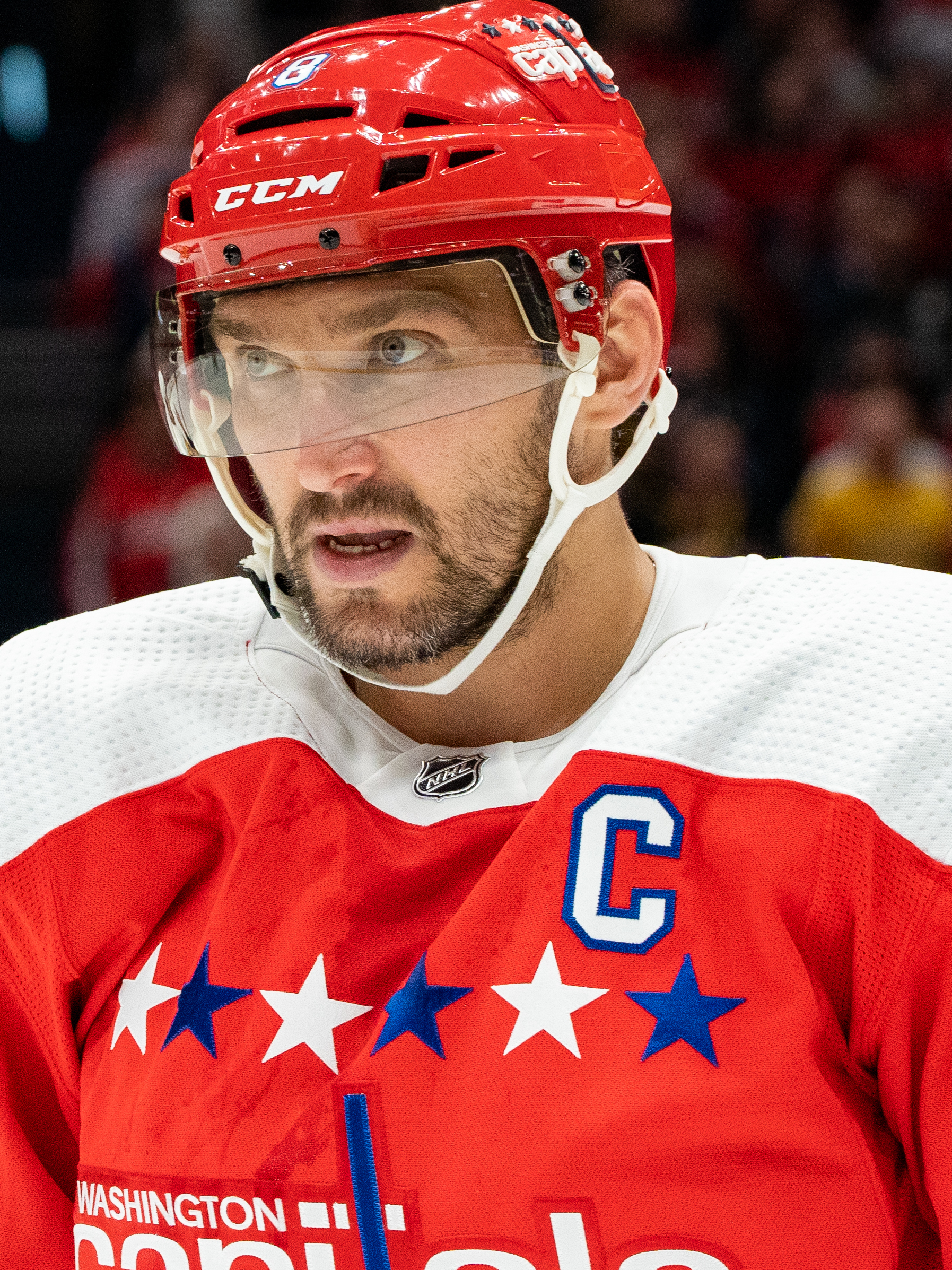 Alex Ovechkin in a Washington Capitals uniform on the ice