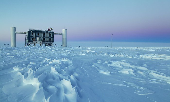 The IceCube Laboratory at the South Pole at twilight