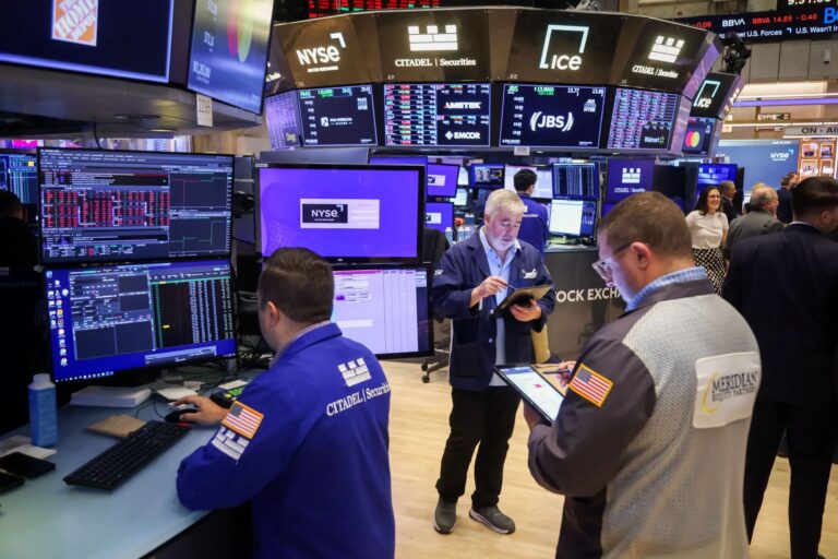 Traders on the floor of the New York Stock Exchange