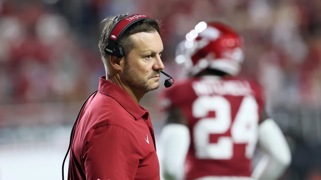 Arkansas head coach Ryan Silverfield on the sideline in Razorbacks gear (file photo)