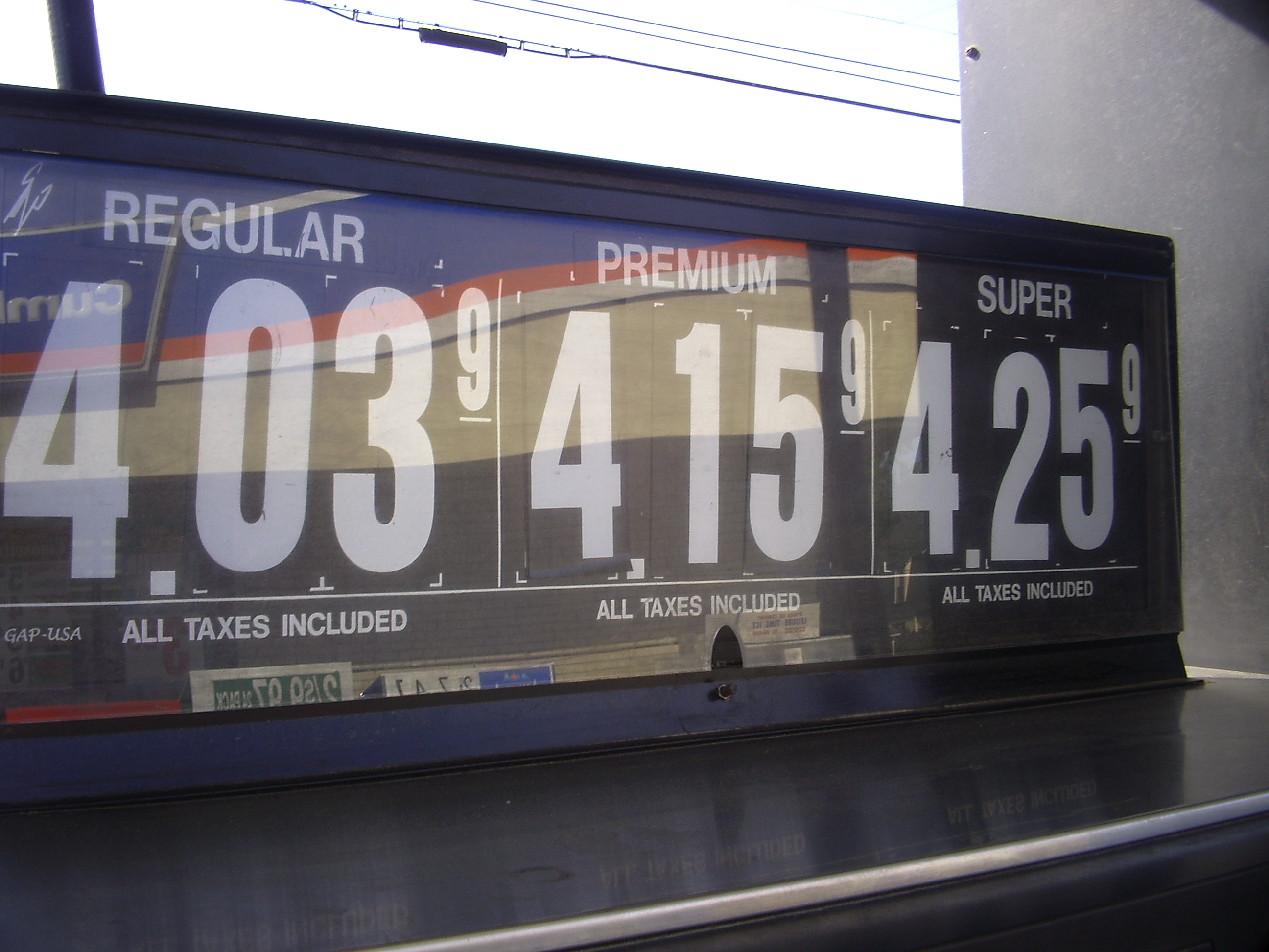 A gas station price sign in Lewiston, Maine (file photo, Wikimedia Commons)
