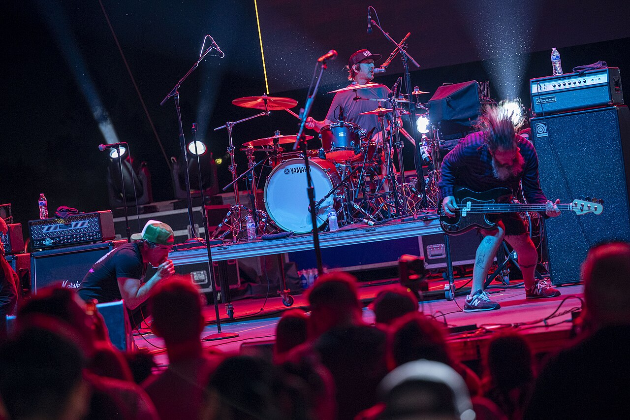 Hoobastank performing at Spring Rockfest 2024