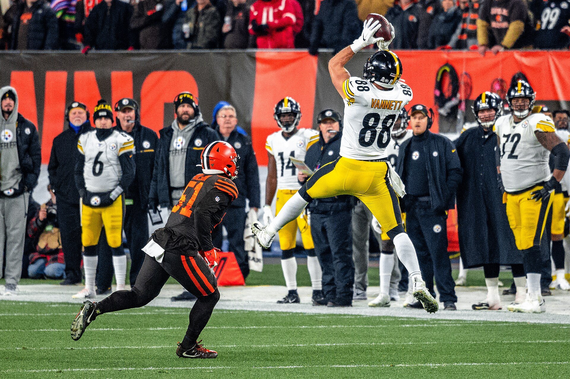 Steelers vs Browns Thursday night artwork
