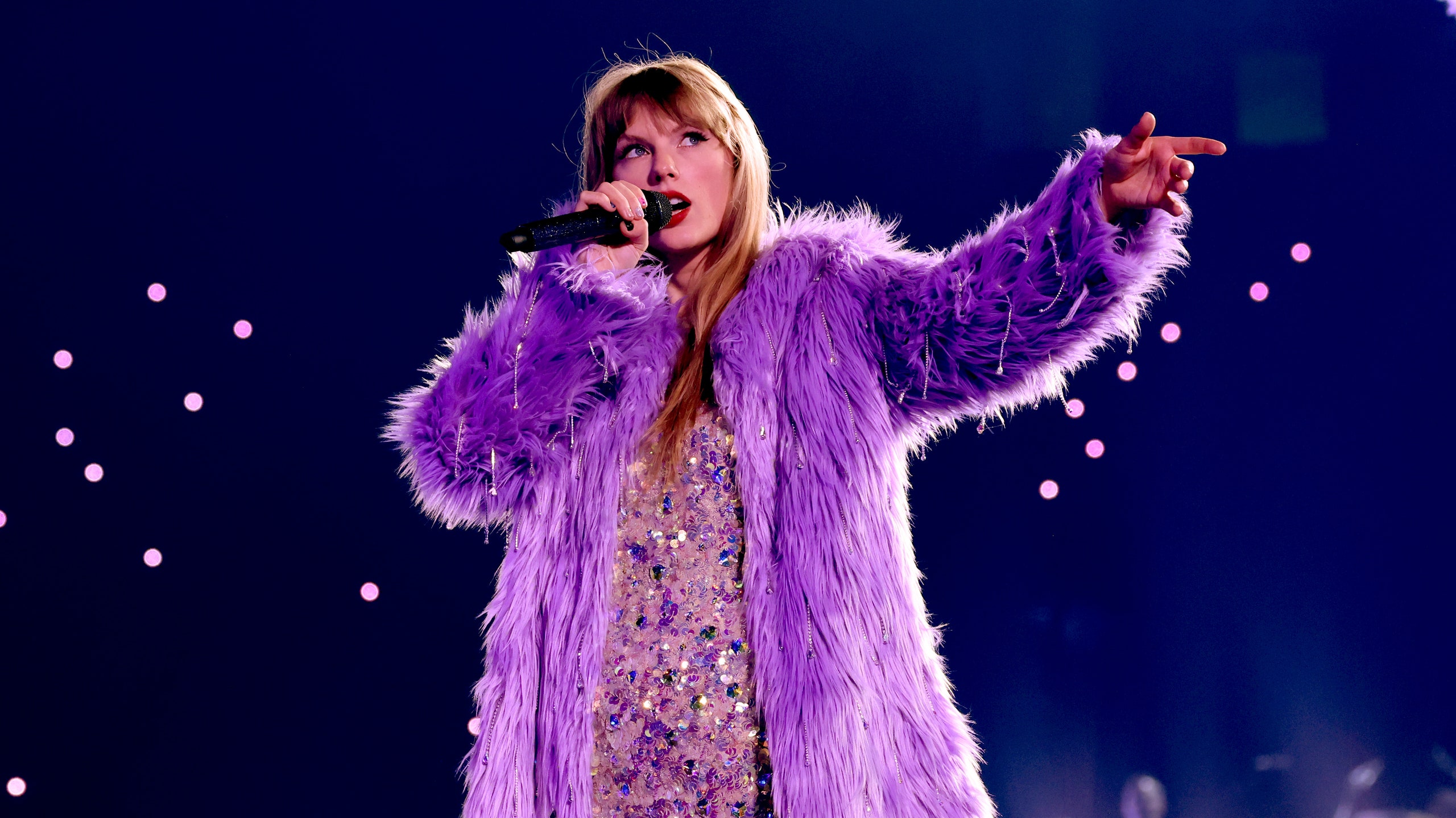 Taylor Swift performing 'Lavender Haze' on the Eras Tour
