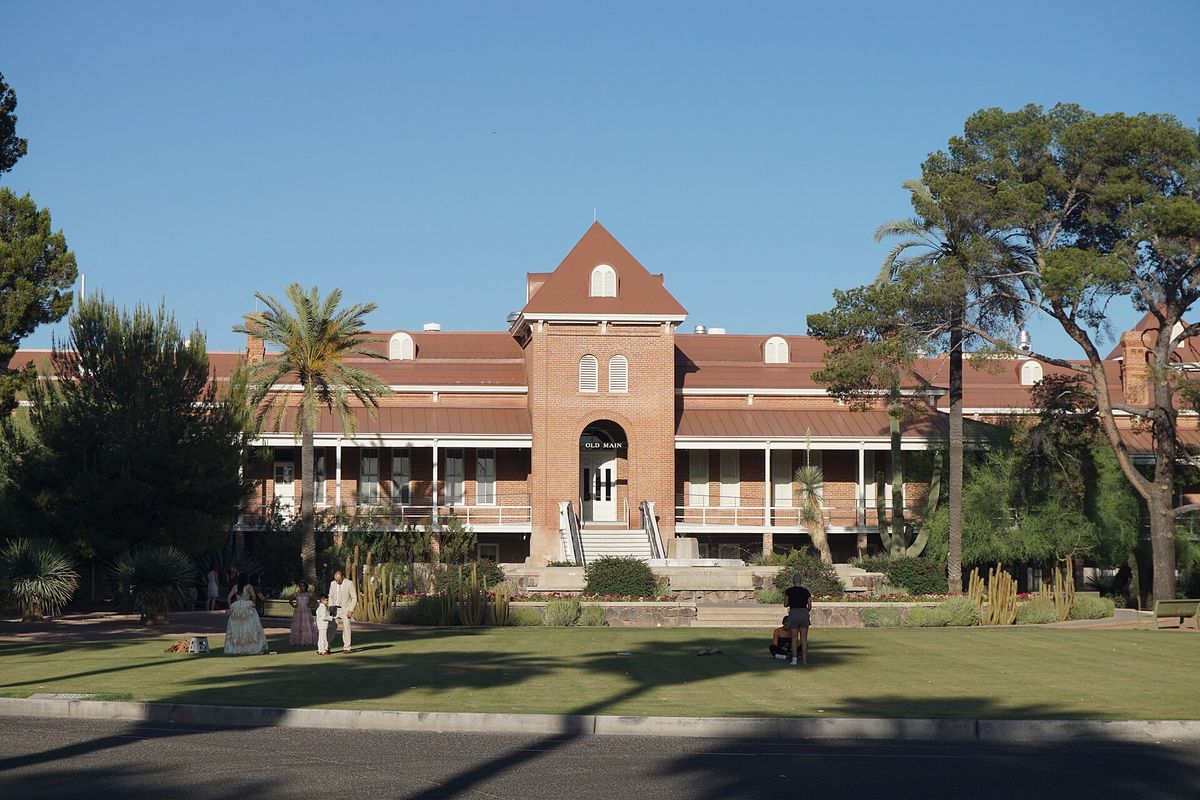 A walkway leading to Old Main at the University of Arizona.