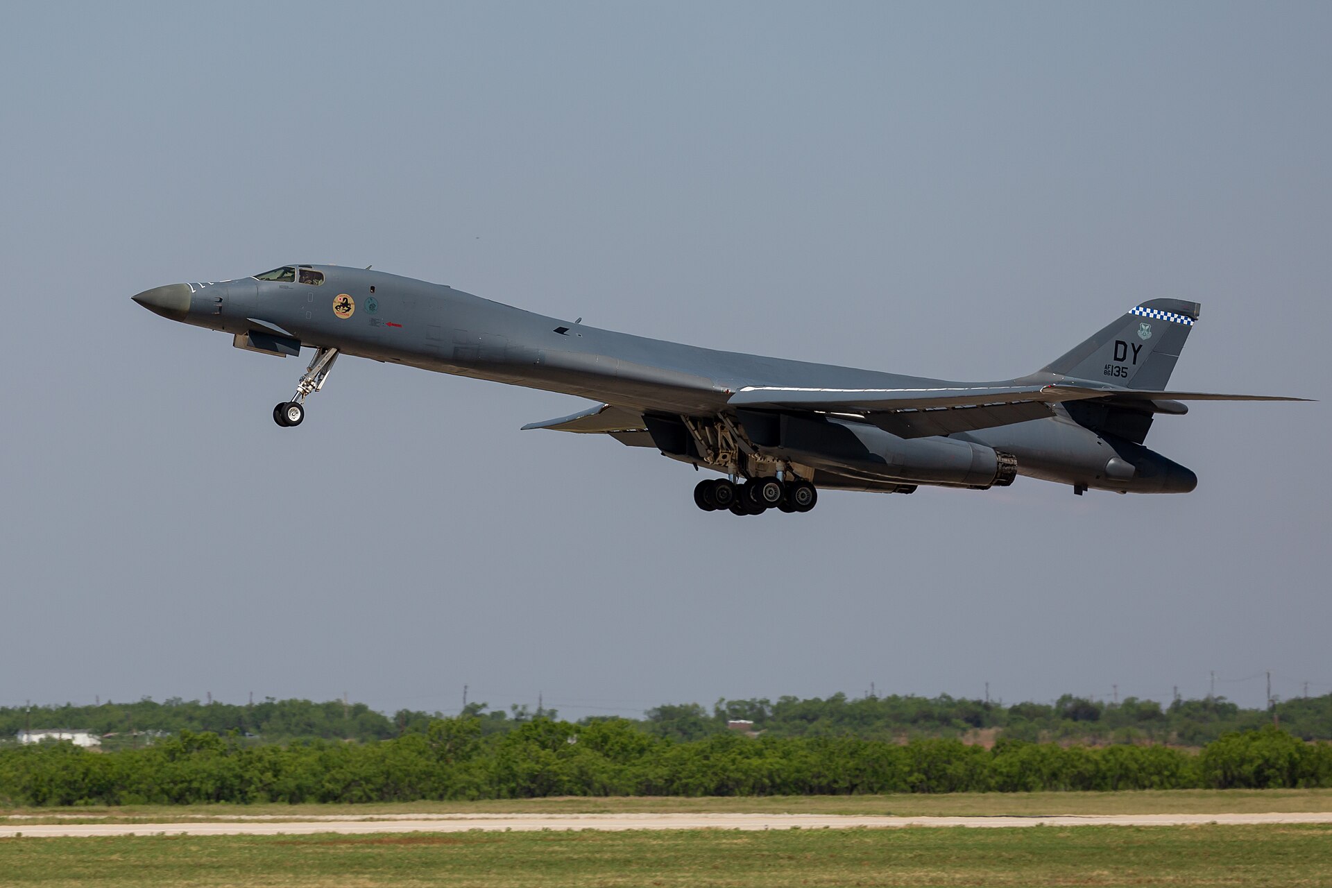 A B-1B Lancer bomber in flight.