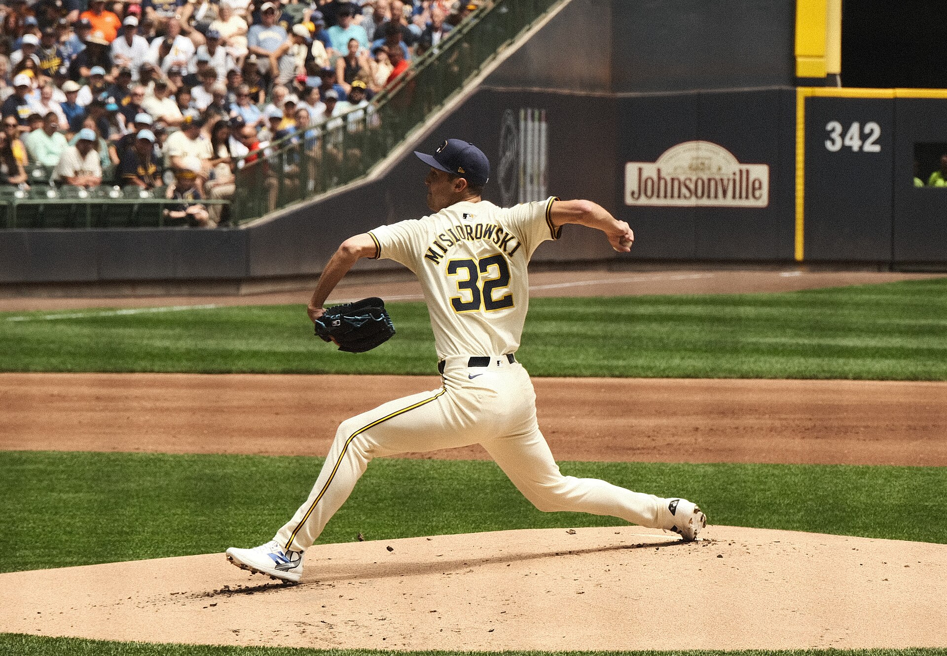 Milwaukee Brewers pitcher Jacob Misiorowski