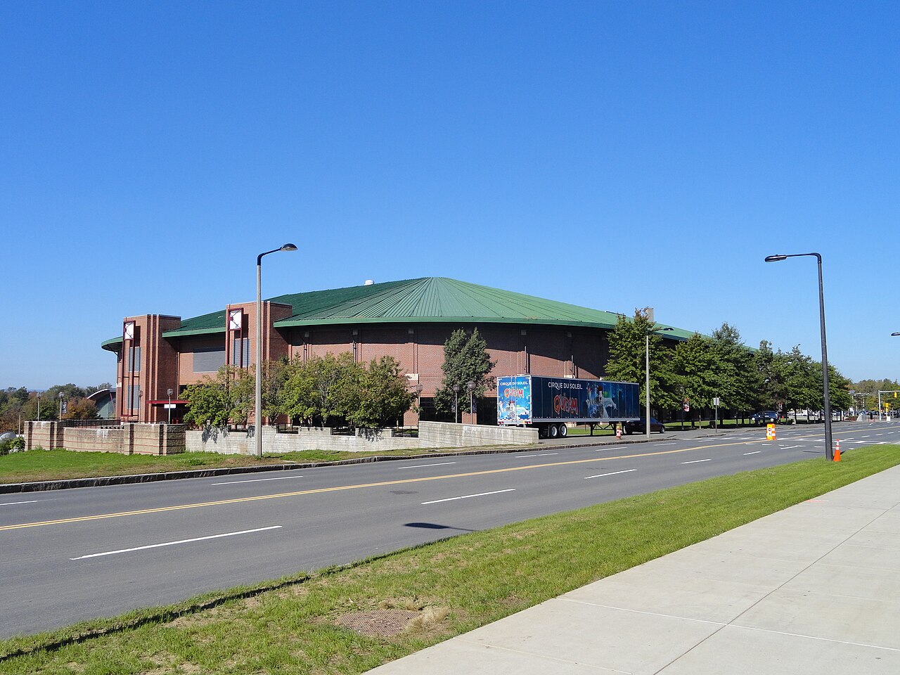 UMass Minutemen basketball arena