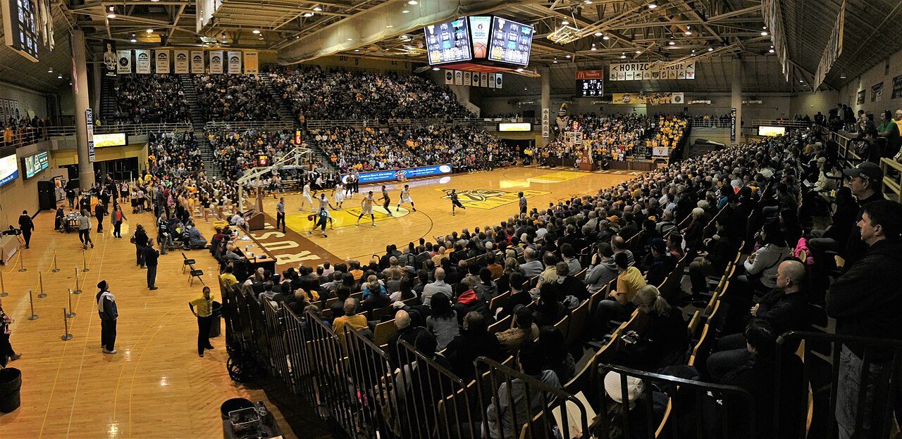 Valparaiso Beacons in action at the Athletics-Recreation Center